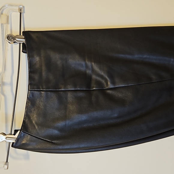 DANIER - Italian Leather Black pants size 4 - Picture 3 of 15